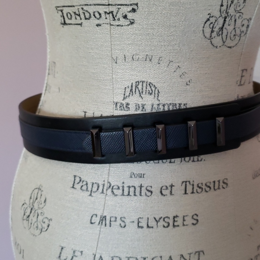 BCBG - Black & Navy Adjustable Vegan Belt L